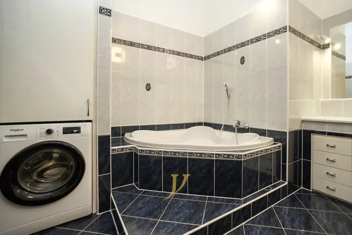 Pronájem bytu 3+1, Olomouc, Blanická, 108 m2