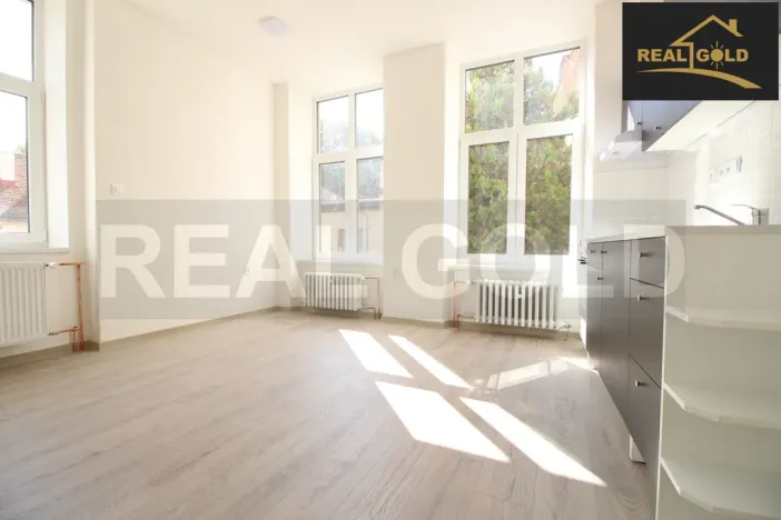 Pronájem bytu 1+kk, Třebíč, Cyrilometodějská, 33 m2