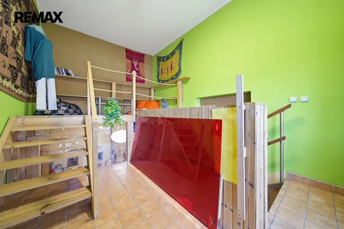 Pronájem obchodního prostoru, Karlovy Vary, Jugoslávská, 142 m2
