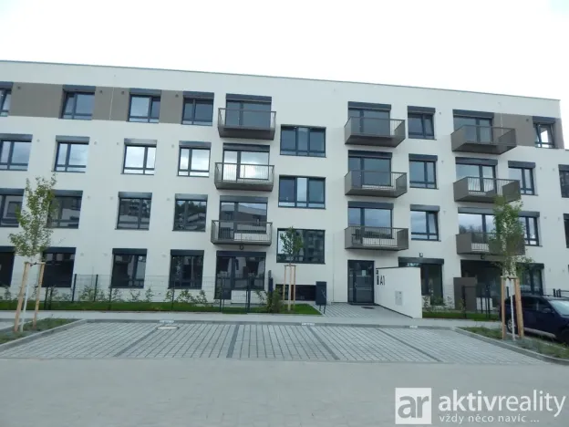Prodej bytu 1+kk, Kladno, Ke stadionu, 32 m2