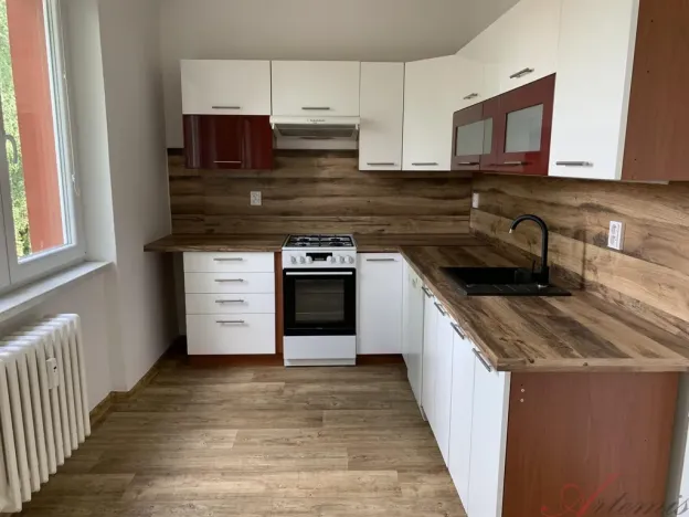 Pronájem bytu 2+kk, Ostrava - Poruba, U Sportoviště, 55 m2