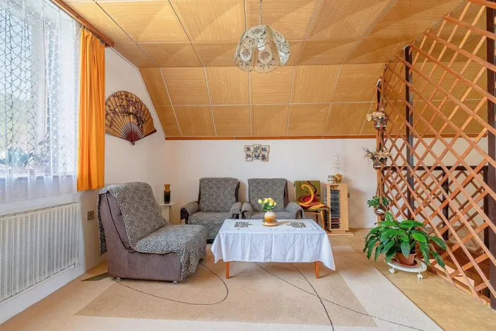 Prodej chalupy, Lipová-lázně, 260 m2