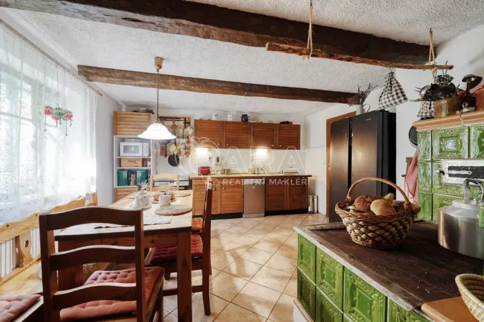 Prodej vícegeneračního domu, Velhartice - Braníčkov, 450 m2