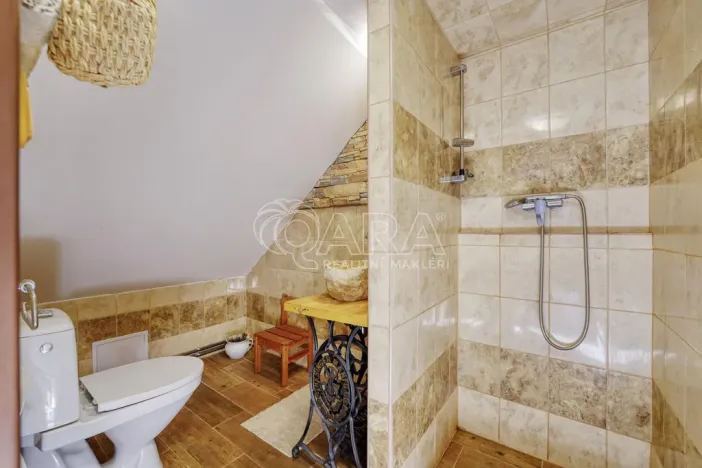 Prodej vícegeneračního domu, Velhartice - Braníčkov, 450 m2