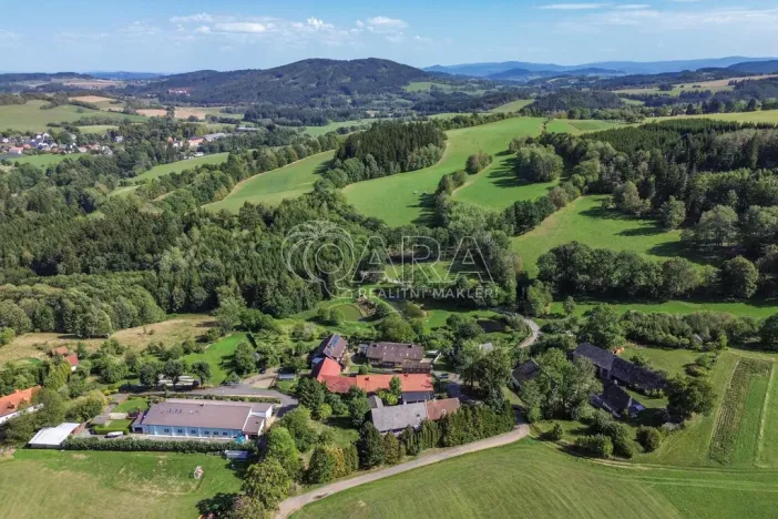 Prodej vícegeneračního domu, Velhartice - Braníčkov, 450 m2