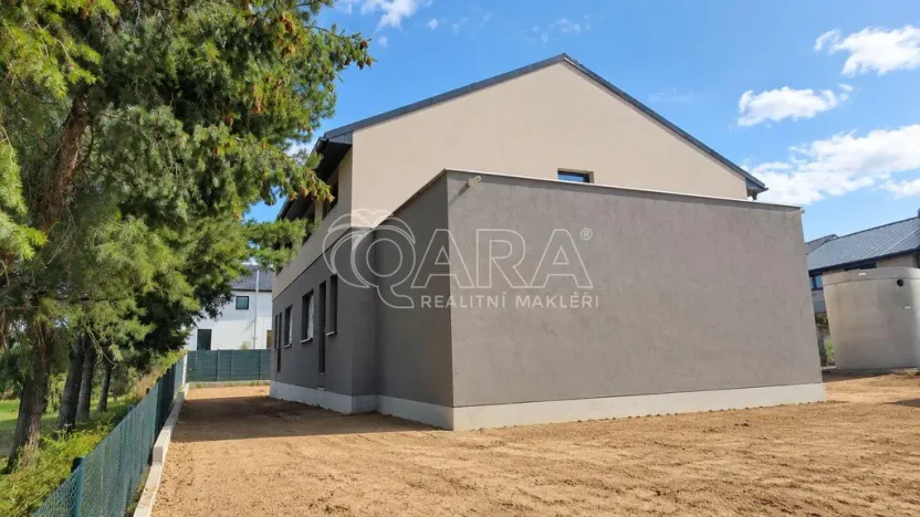 Prodej rodinného domu, Kamenice - Ládví, Benešovská, 159 m2