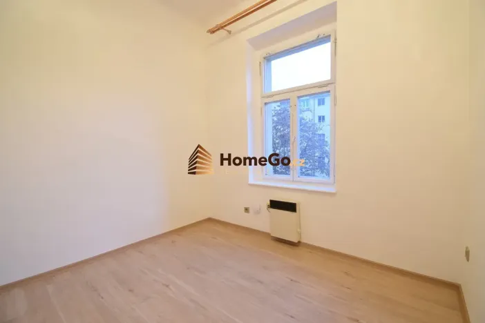 Pronájem bytu 2+kk, Praha - Vršovice, Sevastopolská, 40 m2