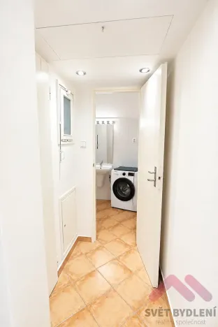Pronájem bytu 1+kk, Praha - Staré Město, Konviktská, 30 m2