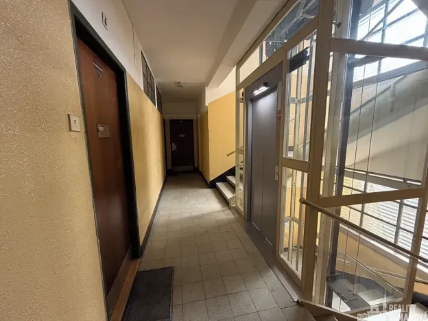 Pronájem bytu 2+1, Praha - Malá Strana, Šeříková, 50 m2