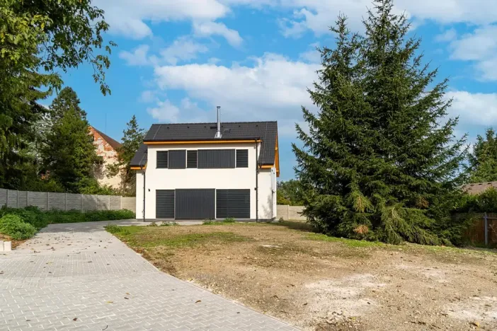 Prodej rodinného domu, Mokrouše, 134 m2