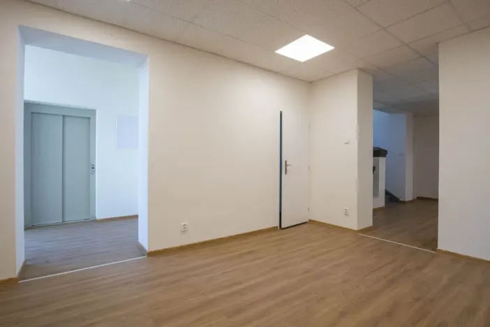 Pronájem kanceláře, Říčany, 17. listopadu, 12 m2