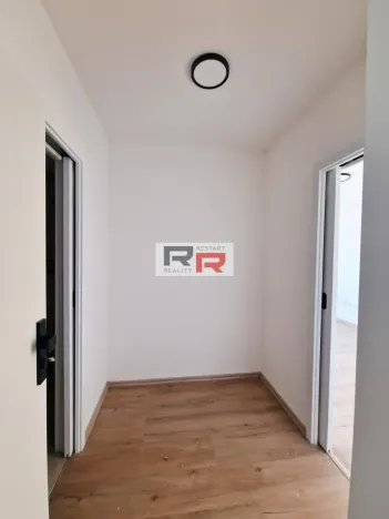 Pronájem bytu 2+kk, Šternberk, Uničovská, 45 m2
