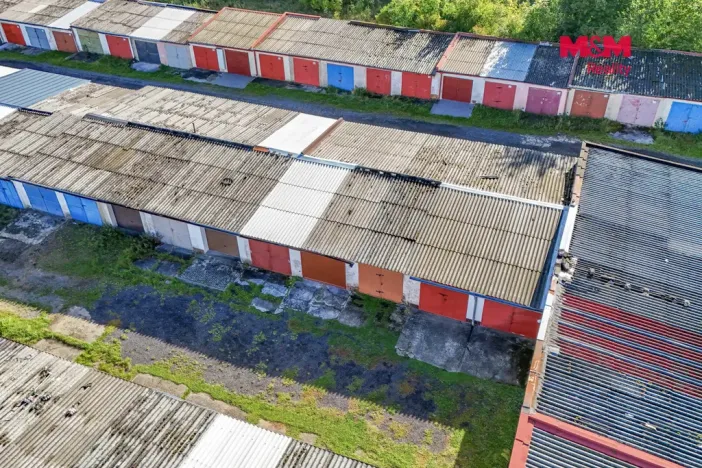 Prodej garáže, Cheb - Háje, 19 m2
