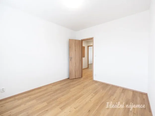 Pronájem bytu 3+1, Praha - Stodůlky, Amforová, 68 m2