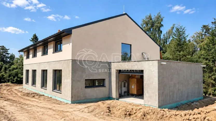 Prodej rodinného domu, Kamenice, Benešovská, 159 m2
