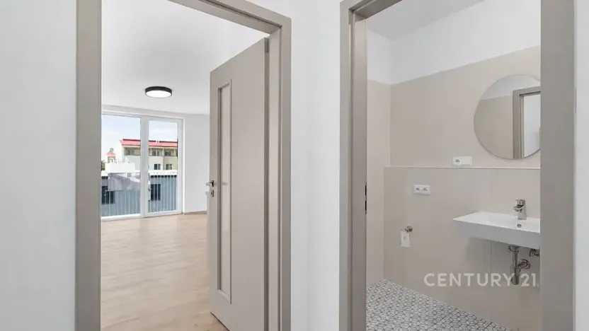 Pronájem bytu 1+kk, Milovice, 29 m2