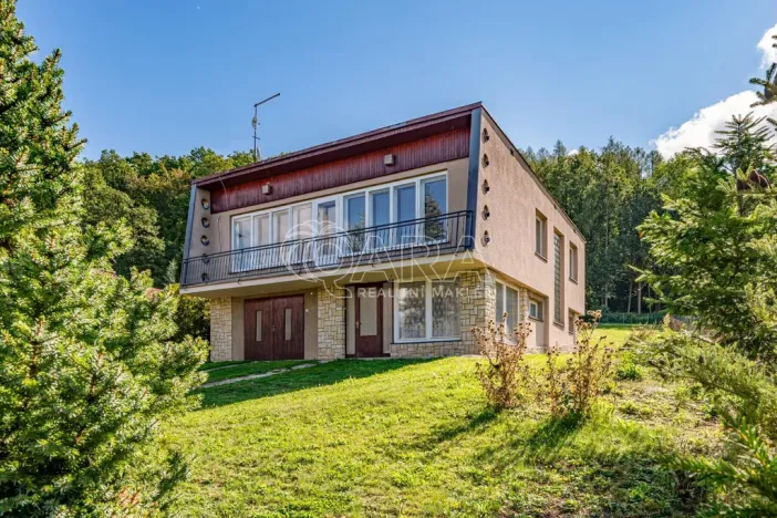 Prodej rodinného domu, Komárov, B. Němcové, 165 m2
