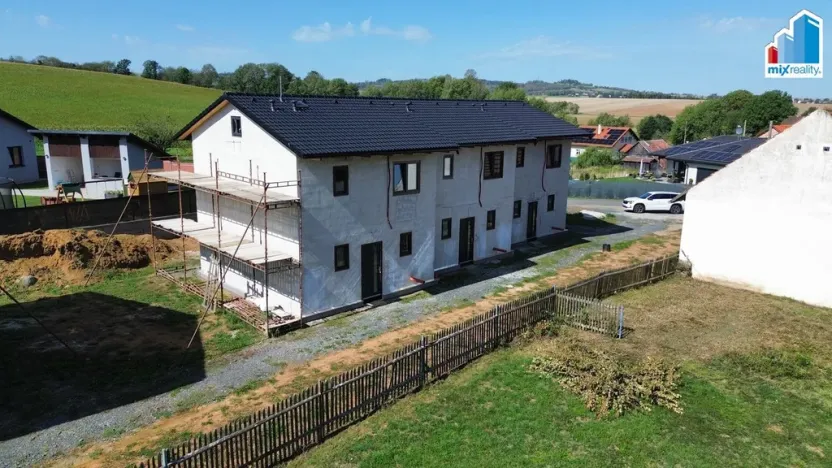 Pronájem bytu 3+kk, Mrákov, 75 m2