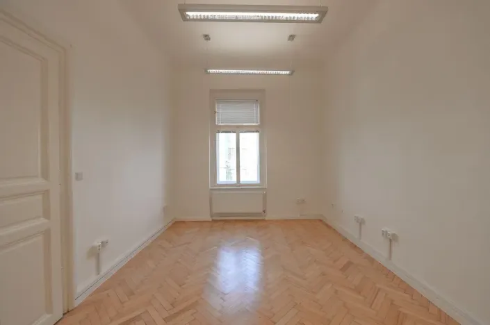 Pronájem kanceláře, Praha - Nové Město, Klimentská, 104 m2