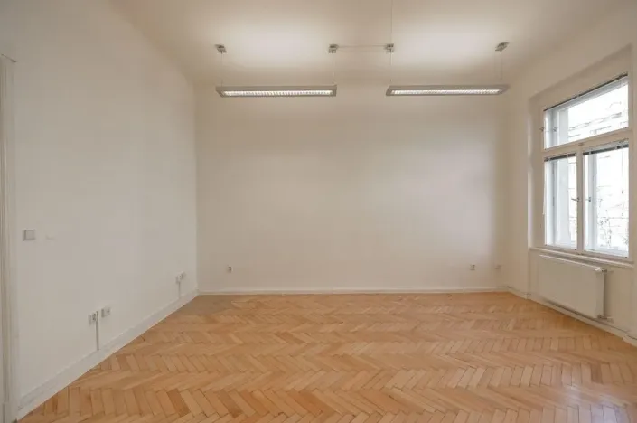 Pronájem kanceláře, Praha - Nové Město, Klimentská, 104 m2