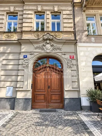 Prodej bytu 1+kk, Praha - Karlín, Karlínské náměstí, 22 m2