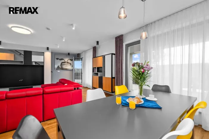 Prodej vícegeneračního domu, Praha - Křeslice, Ibišková, 304 m2
