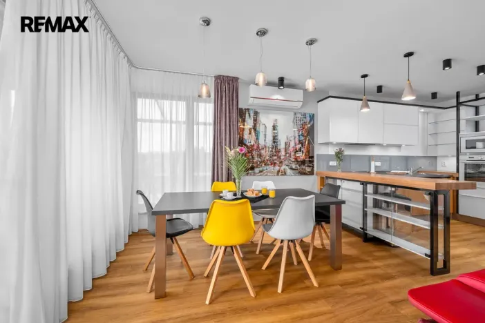 Prodej vícegeneračního domu, Praha - Křeslice, Ibišková, 304 m2