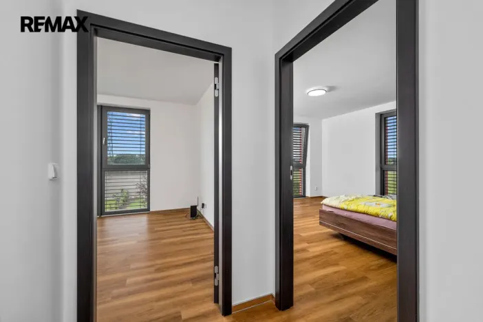 Prodej vícegeneračního domu, Praha - Křeslice, Ibišková, 304 m2