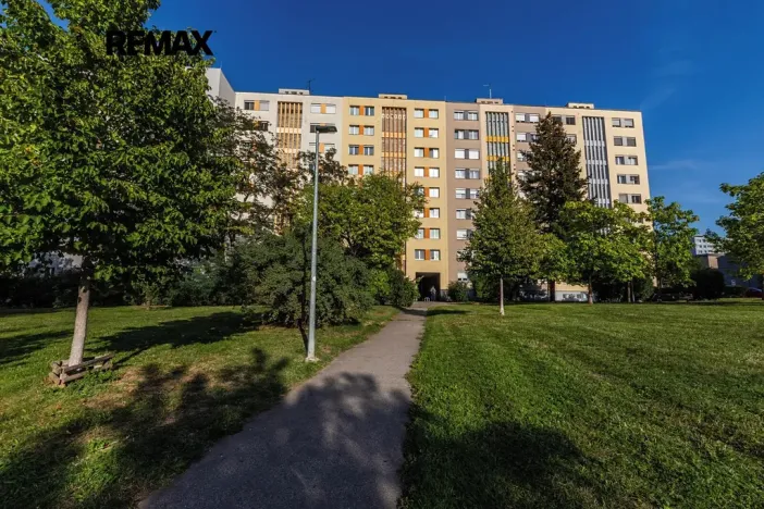 Pronájem bytu 3+1, Praha - Záběhlice, Bělčická, 74 m2