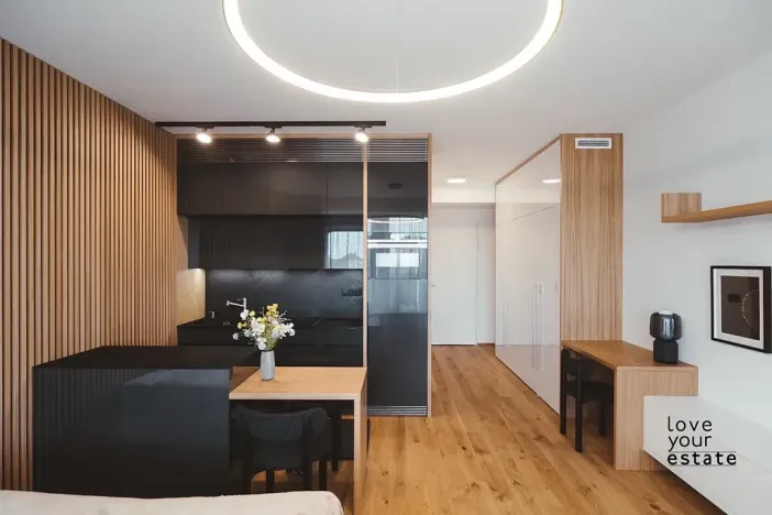 Prodej bytu 1+kk, Praha - Bubeneč, Vítězné náměstí, 44 m2