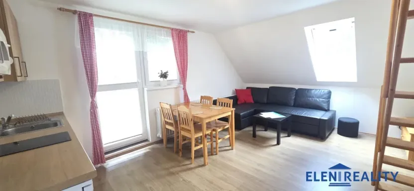 Prodej rodinného domu, Lipová-lázně - Horní Lipová, 320 m2