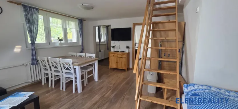 Prodej rodinného domu, Lipová-lázně - Horní Lipová, 320 m2