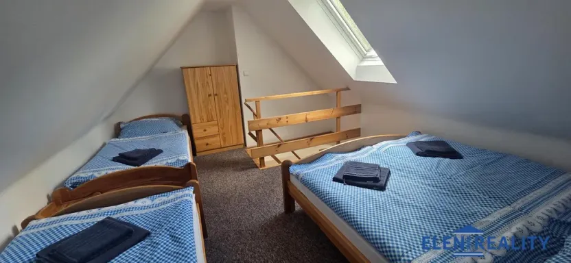Prodej rodinného domu, Lipová-lázně - Horní Lipová, 320 m2
