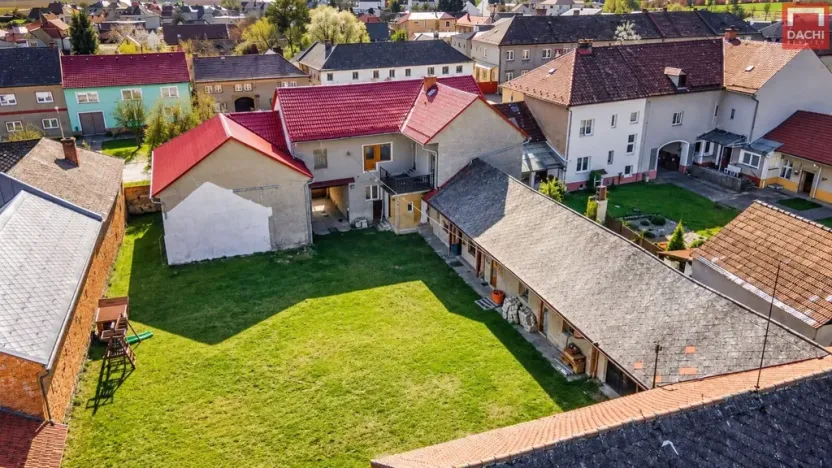 Prodej rodinného domu, Moravičany, 350 m2