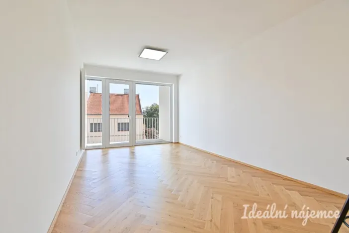 Pronájem bytu 2+kk, Brno - Královo Pole, Poděbradova, 59 m2