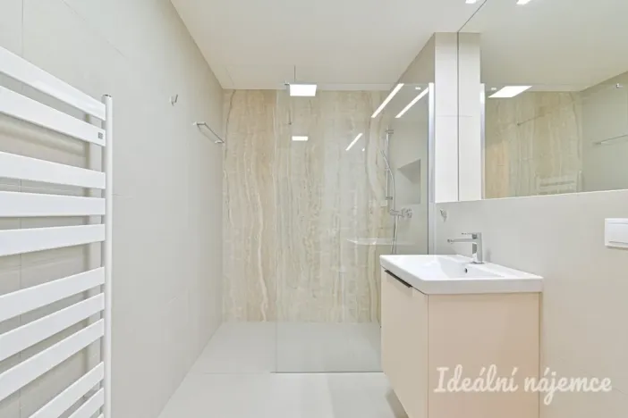 Pronájem bytu 2+kk, Brno - Královo Pole, Poděbradova, 59 m2