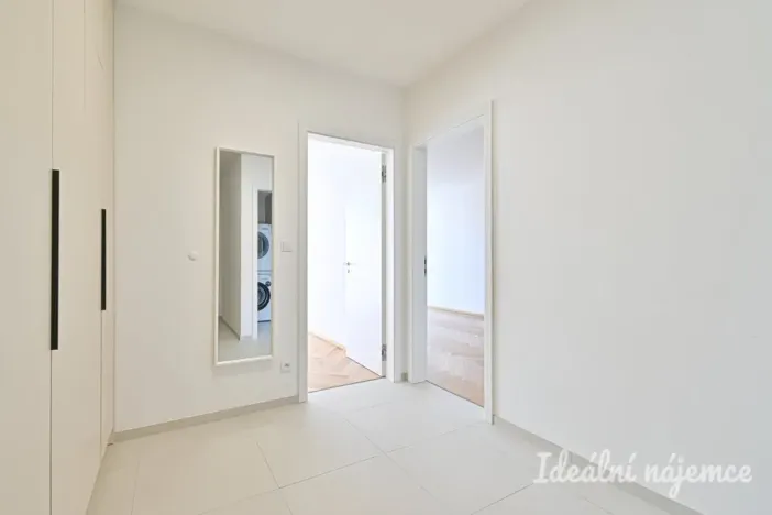 Pronájem bytu 2+kk, Brno - Královo Pole, Poděbradova, 59 m2