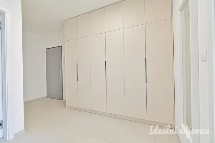 Pronájem bytu 2+kk, Brno - Královo Pole, Poděbradova, 59 m2