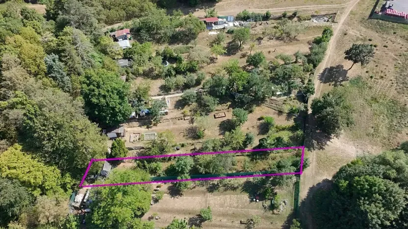 Prodej zahrady, Třebíč, Poušov, 283 m2