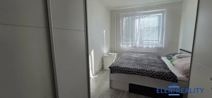 Prodej bytu 3+1, Zlaté Hory, Na Sídlišti, 68 m2
