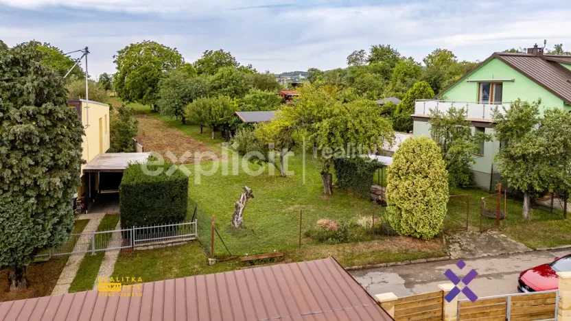 Prodej pozemku pro bydlení, Roštění, 1825 m2