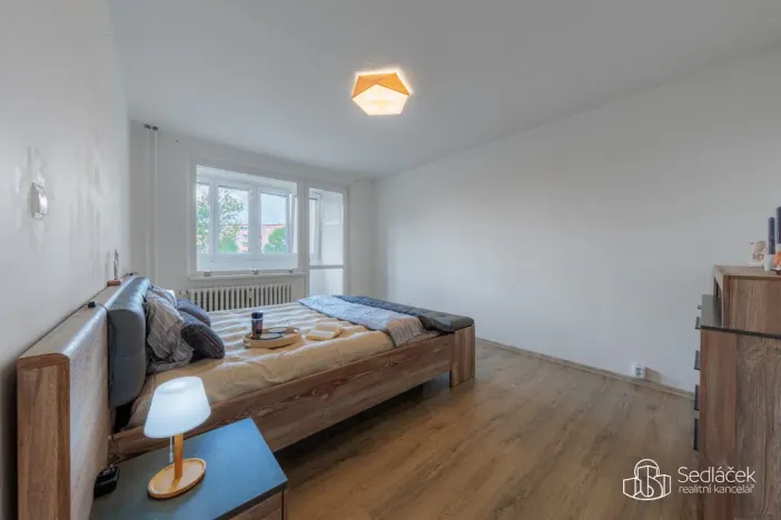 Prodej bytu 3+1, Sokolov, Závodu míru, 84 m2