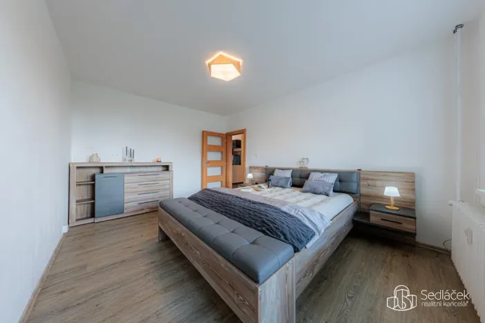 Prodej bytu 3+1, Sokolov, Závodu míru, 84 m2