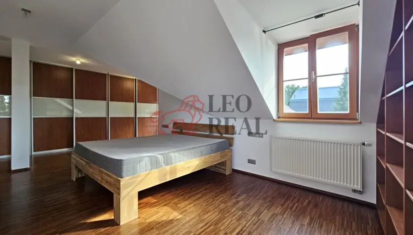 Prodej vily, Kamenice - Ládví, Lísková, 316 m2