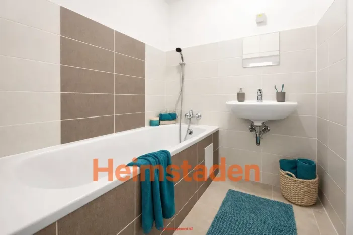 Pronájem bytu 2+1, Karviná - Nové Město, Fibichova, 55 m2