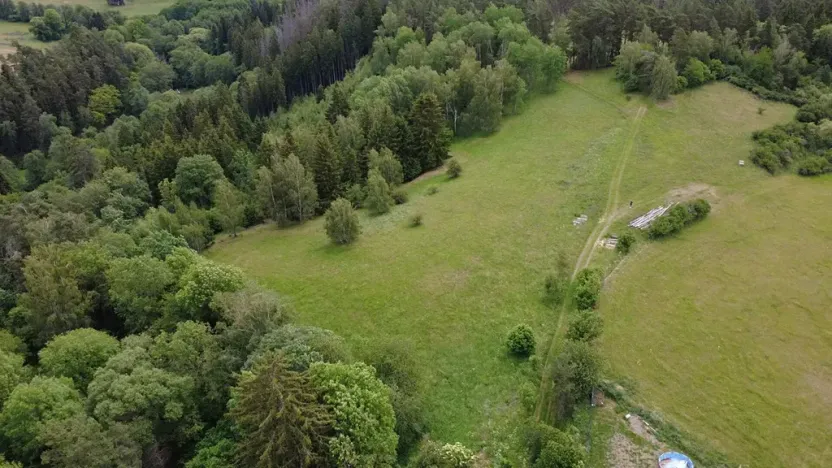 Prodej pozemku pro bydlení, Planá, 1218 m2