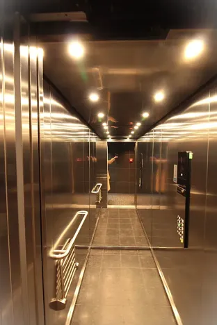 Pronájem bytu 2+kk, Praha - Libeň, Novovysočanská, 55 m2