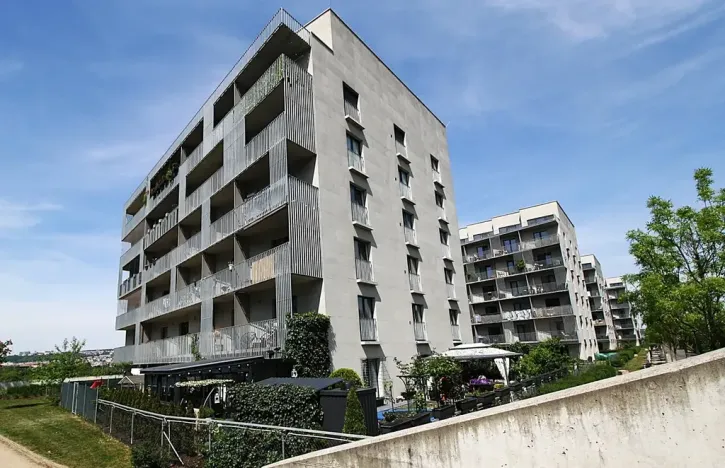 Pronájem bytu 2+kk, Praha - Libeň, Novovysočanská, 55 m2