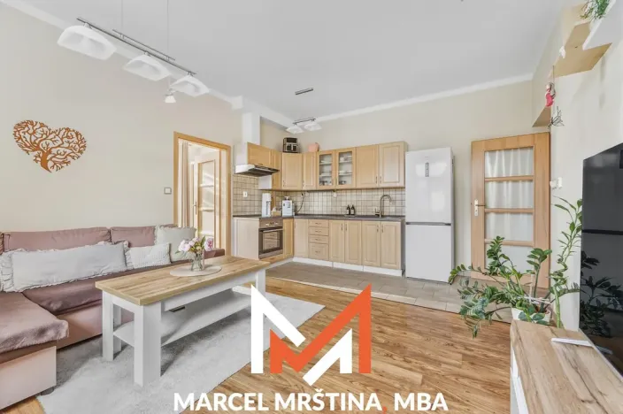 Prodej bytu 2+kk, Náchod, Anglická, 46 m2