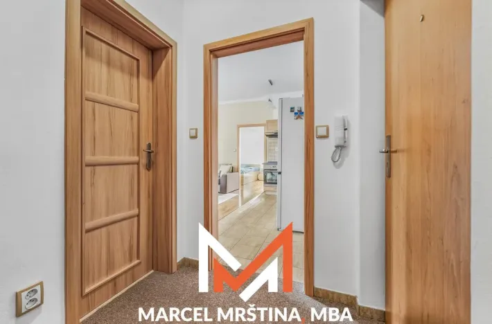 Prodej bytu 2+kk, Náchod, Anglická, 46 m2